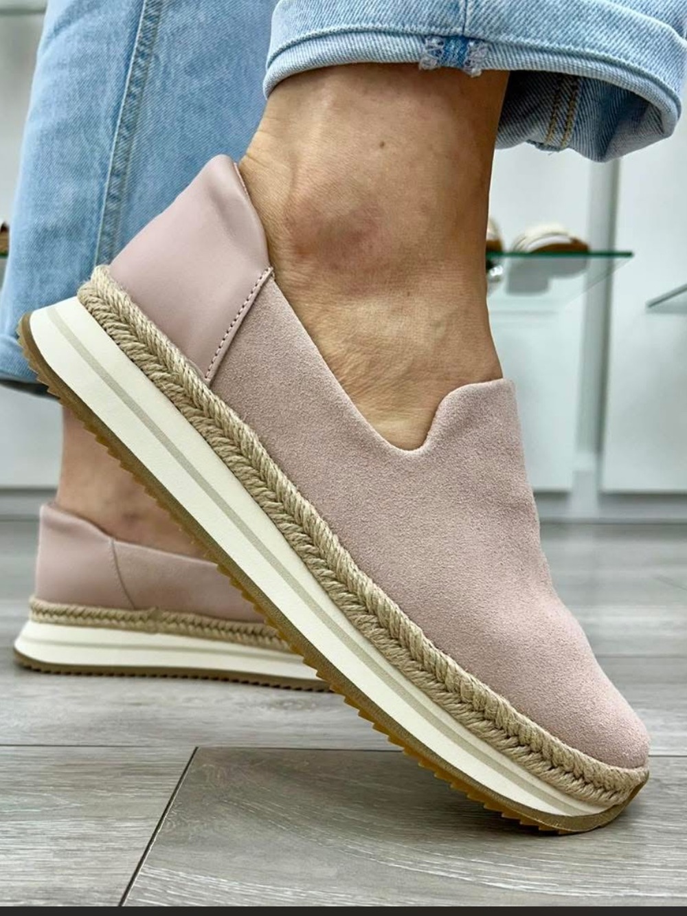 TOMS💗Slip-On LEATHER Espadrille Jocelyn SNEAKERS in Ballet Pink. Worn 1X! Sz 8.5 - Picture 3 of 15